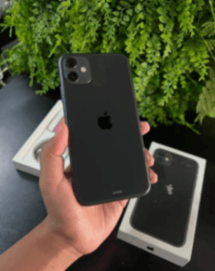 IP 11 128Gb (baru pake 3 hari)