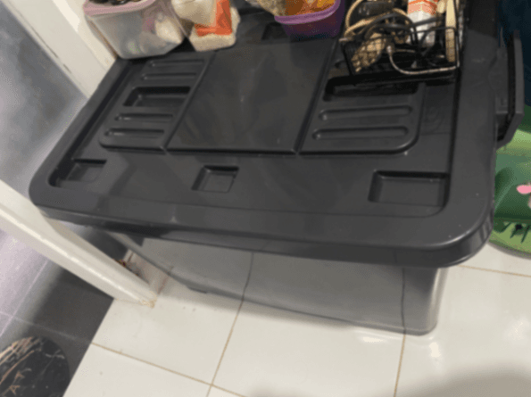 Kontainer 180L